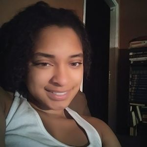 Meet your Posher, Latoya